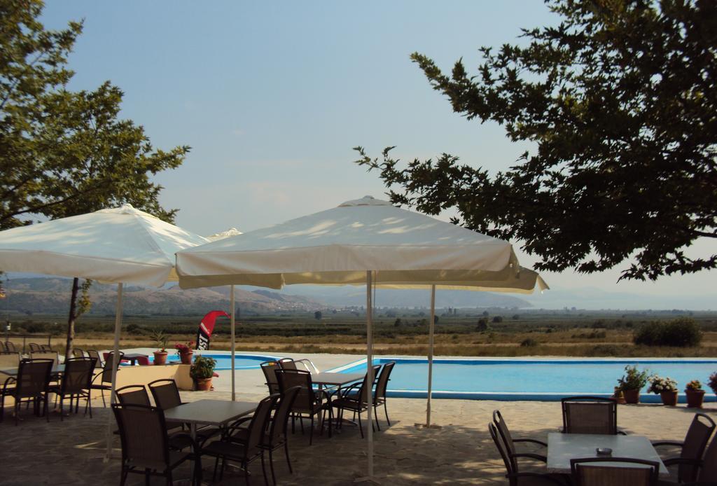 Aitheron Hotel Air Park Zervi Extérieur photo
